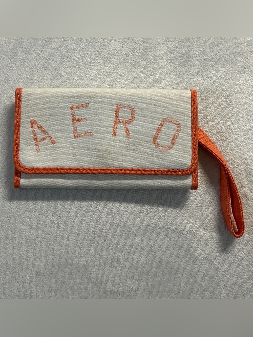 Y2K AEROPOSTALE white orange canvas tri-fold wallet, NWOT.